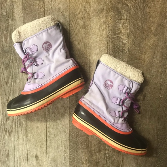 Sorel Women’s 7 Waterproof Lined Winter Boots